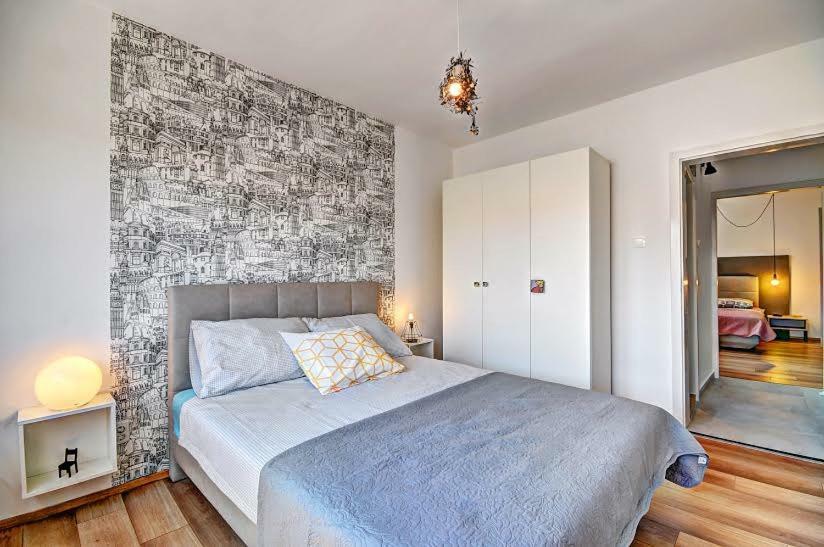 Lola App In City Center, 4+1 Pax Pula Dış mekan fotoğraf